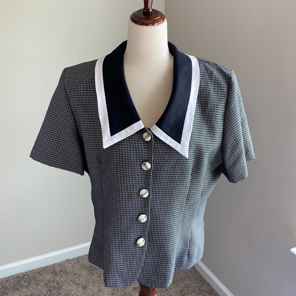 Studio I Jackets & Blazers - Vintage Studio I Blazer Size 18- Runs Small See Measurements